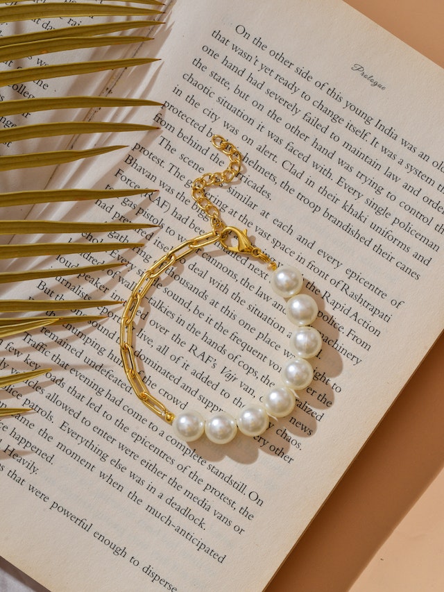 Pearl Chain Bracelet